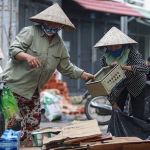 Những gói hỗ trợ mới từ chính phủ khi nào giải ngân hết cho dân?